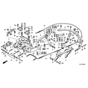 13 Beslag og l�set�j for motorkappe