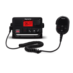 Ray53 Kompakt VHF Radio med GPS