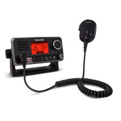 Ray73 VHF Radio (mulighed for ekstra hndset) med integreret GPS og AIS modtager